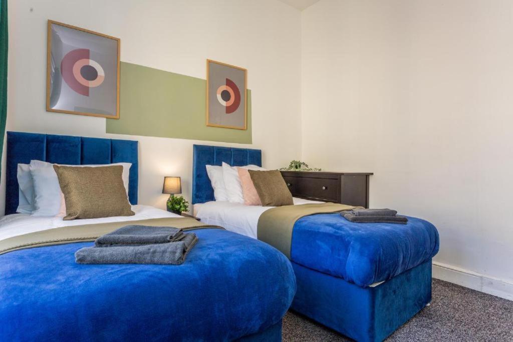 Newcastle'S Most Central Apartment - Sleeps 10 Zewnętrze zdjęcie